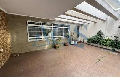 Casa com 3 quartos para alugar na Travessa Anézio Collepicolo, 91, Vila Gomes Cardim, São Paulo