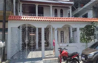 Casa com 4 quartos à venda na Rua Cássio Dantas, Petrópolis, Manaus