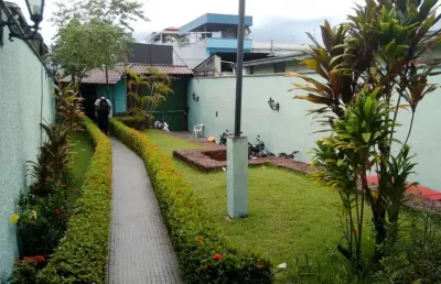 Casa com 5 quartos à venda na Avenida Jonathas Pedrosa, Praça 14 de Janeiro, Manaus
