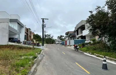 Terreno à venda na Avenida Frederico Baird, Ponta Negra, Manaus