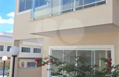 Condomínio com 3 quartos à venda em engenho do mato - rj