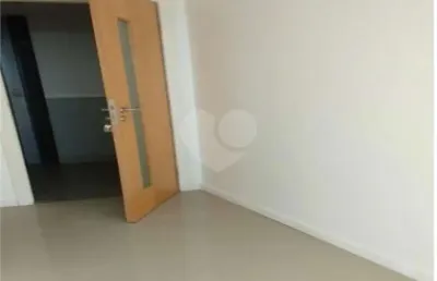 Sala comercial à venda na Doutor Feliciano Sodré, Centro, São Gonçalo