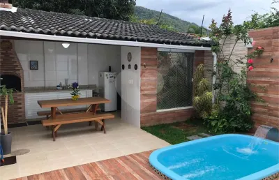 Casa com 3 quartos à venda na Deputado José Luiz Erthal, Piratininga, Niterói