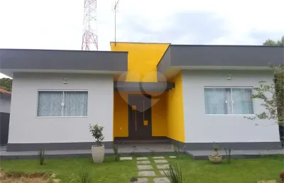 Casa com 3 quartos à venda em várzea das moças - rj