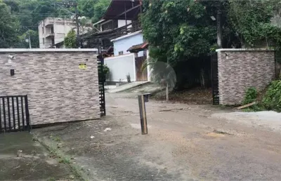 Terreno à venda na José Pinheiro Lucas, Maria Paula, São Gonçalo