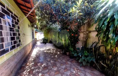 Casa com 3 quartos à venda na Rua Eurico Aragão, Piratininga, Niterói