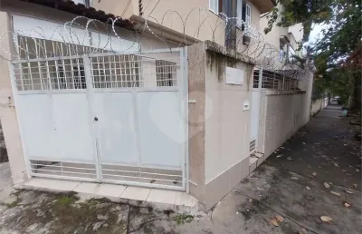 Apartamento com 4 quartos à venda na Rua Itaperuna, Pe Pequeno, Niterói