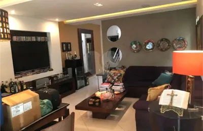 Casa com 3 quartos à venda na Araribóia, São Francisco, Niterói