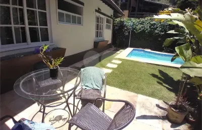 Casa com 3 quartos à venda na Rua Jornalista Newton Braga Mello, Itaipu, Niterói