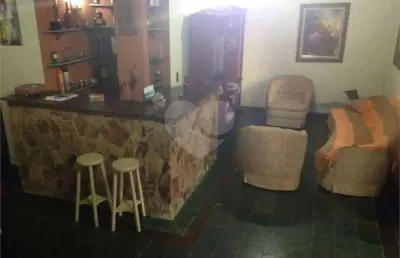 Casa com 4 quartos à venda na Evaldo Gonçalves, Itaipu, Niterói