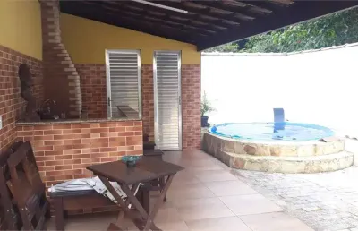 Casa com 3 quartos à venda na Doutor Godofredo Garcia Justo, Piratininga, Niterói