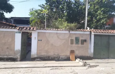 Casa com 6 quartos à venda na Anfilofio Silveira Lessa, Colubande, São Gonçalo