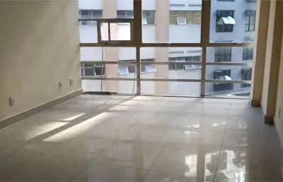 Sala comercial à venda na Avenida Ernani do Amaral Peixoto, Centro, Niterói
