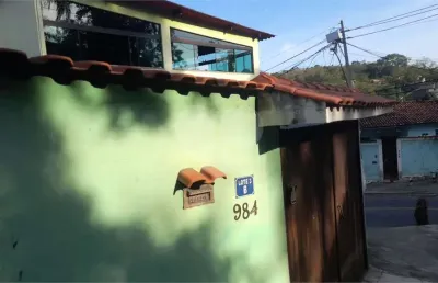 Casa com 2 quartos à venda na Desembargador Nestor Rodrigues Perlingeiro, Santa Bárbara, Niterói