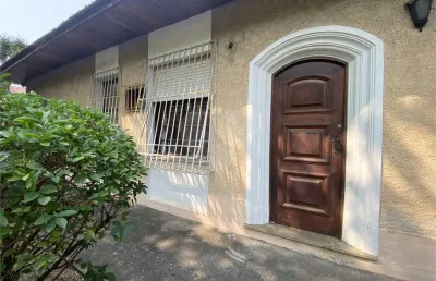 Casa com 3 quartos à venda na Araguaia, São Francisco, Niterói