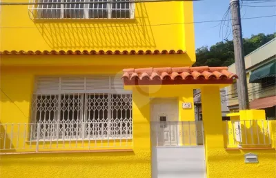 Casa com 2 quartos à venda na Rua Doutor Mário Viana, Santa Rosa, Niterói