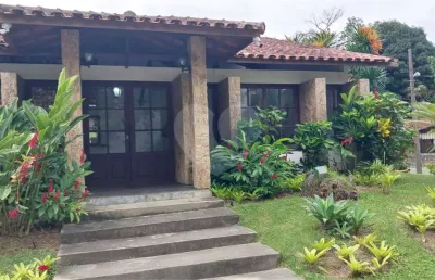 Casa em condomínio fechado com 4 quartos à venda na Rua Juriti, Itaipu, Niterói