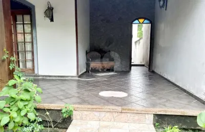 Casa com 4 quartos à venda na Rua Tapajós, São Francisco, Niterói