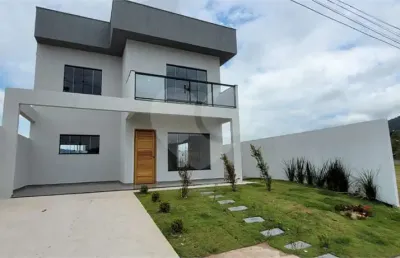 Casa com 3 quartos à venda na Oldemar Francisco Figueiredo, Ubatiba, Maricá