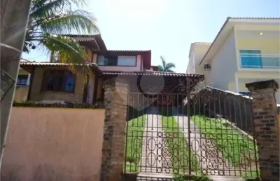 Casa com 3 quartos à venda na José Côrtes Júnior, Serra Grande, Niterói