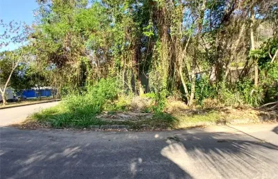 Terreno à venda na Rua Samuel Wainer Filho, Itaipu, Niterói
