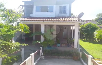 Casa com 4 quartos à venda em guaratiba (ponta negra) - rj