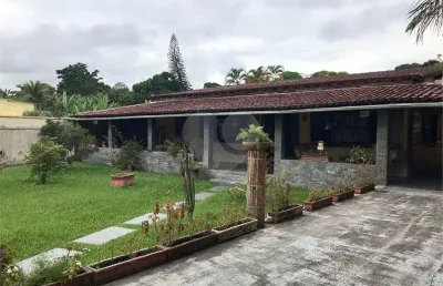 Casa com 3 quartos à venda na Maria José Dos Santos, Ponta Grossa, Maricá