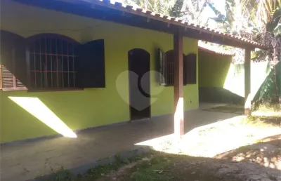 Terreno à venda na Avenida Beira Rio Dois, Itapeba, Maricá