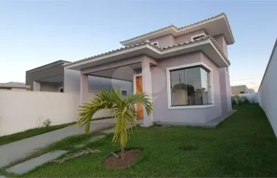 Casa em condomínio fechado com 3 quartos à venda na Henfil, Itapeba, Maricá