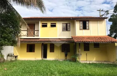 Casa em condomínio fechado com 4 quartos à venda na Das Azaléias, Centro, Maricá