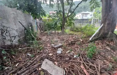 Terreno à venda na Rua Demócrito da Cunha Silveira, Piratininga, Niterói