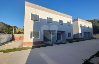 Casa em condomínio fechado com 4 quartos à venda na José Ferreira Vaz, Itaipu, Niterói