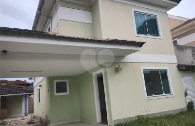 Casa com 3 quartos à venda na Avenida Professora Romanda Gonçalves, Engenho do Mato, Niterói