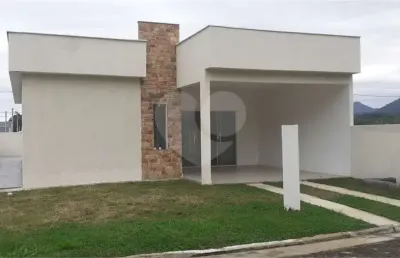 Terreno em condomínio fechado à venda na Henfil, Itapeba, Maricá
