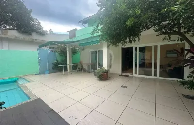 Casa com 4 quartos à venda na Goitacazes, São Francisco, Niterói