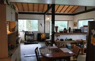 Casa com 3 quartos à venda na Da Cachoeira, Araras, Petrópolis