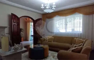 Casa com 3 quartos à venda na Aluísio Neiva, Centro, São Gonçalo