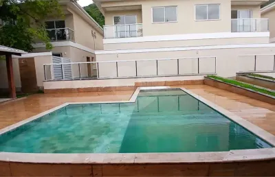 Condomínio com 3 quartos à venda em piratininga - rj