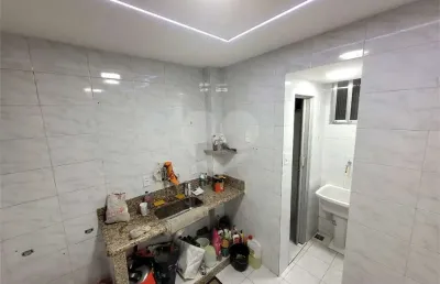 Apartamento com 2 quartos à venda na Avenida Ernani do Amaral Peixoto, Centro, Niterói