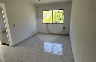 Apartamento com 2 quartos à venda na Beatriz Sá Couto, Centro, São Gonçalo