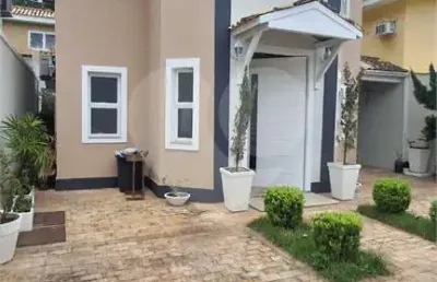 Casa com 3 quartos à venda na Professor Carlos Cortez, Serra Grande, Niterói