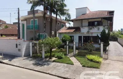 Casa com 4 quartos à venda na Rua Alexandre Schlemm, 114, Anita Garibaldi, Joinville
