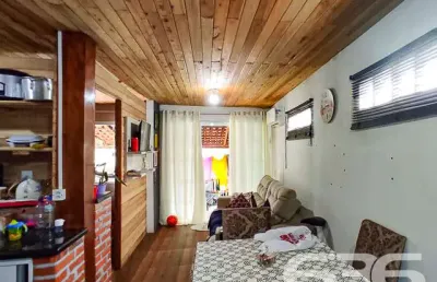 Casa com 4 quartos à venda na Avenida Paulo Schroeder, 211, Petrópolis, Joinville
