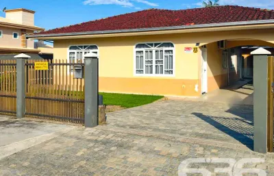 Casa com 3 quartos à venda na Rua Papa João XXIII, 41, Iririú, Joinville