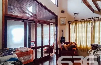 Casa com 4 quartos à venda na Rua Tenente Antônio João, 771, Bom Retiro, Joinville