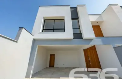 Casa com 3 quartos à venda na Rua Papa João XXIII, 186, Iririú, Joinville
