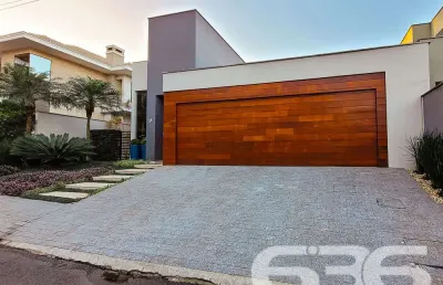 Casa em condomínio fechado com 3 quartos à venda na Rua Santa Catarina, 192, Floresta, Joinville