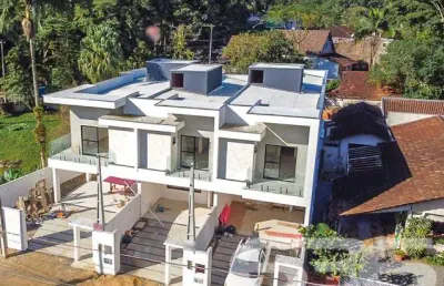 Casa com 3 quartos à venda na Rua Quinze de Novembro, 51, Glória, Joinville