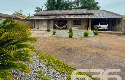 Casa com 3 quartos à venda na Benício Felipe Da Silva, 130, Adhemar Garcia, Joinville