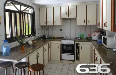 Casa com 4 quartos à venda na Rua Santa Catarina, 123, Floresta, Joinville